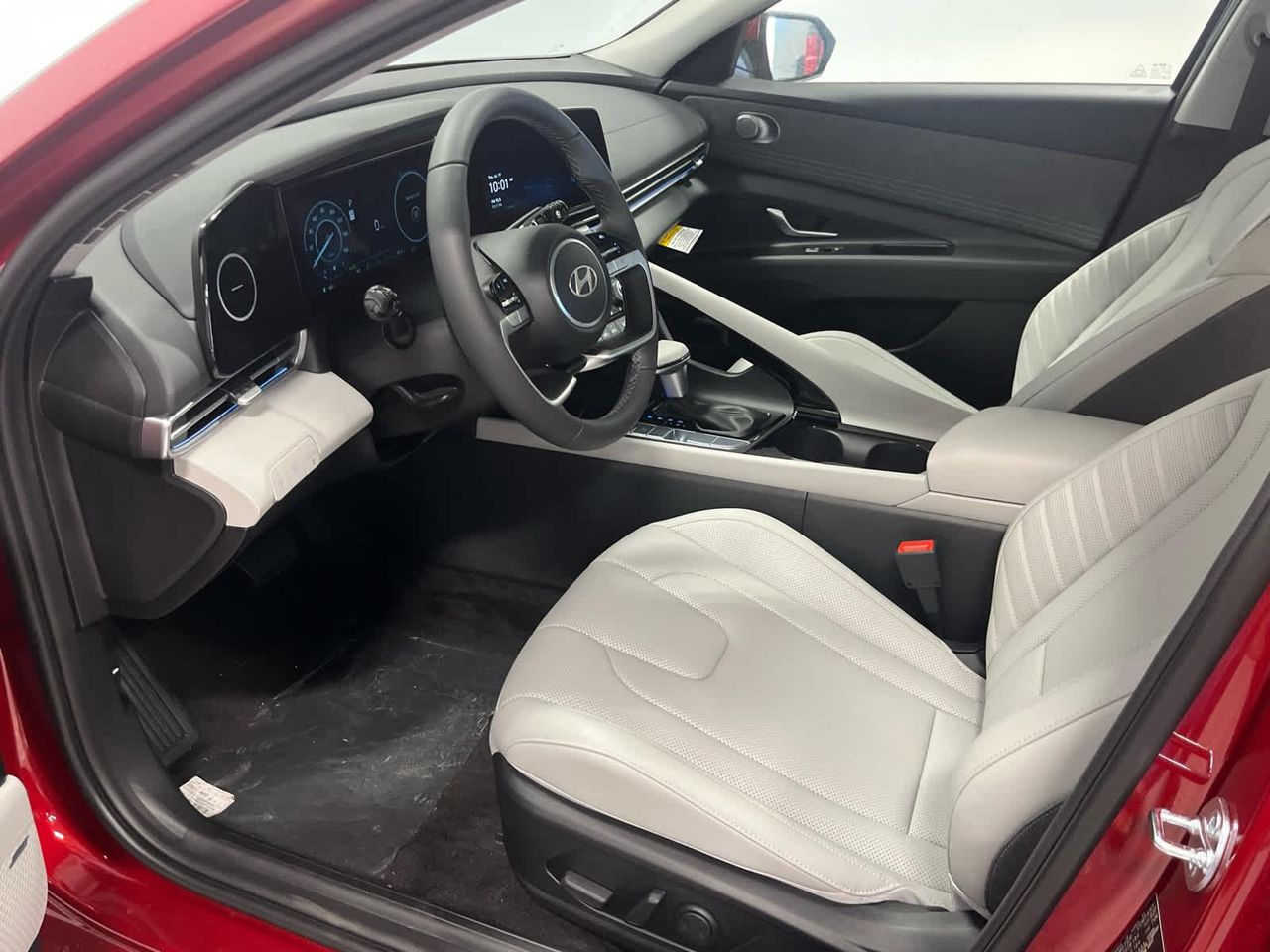 2025 Hyundai Elantra Hybrid Limited photo 30