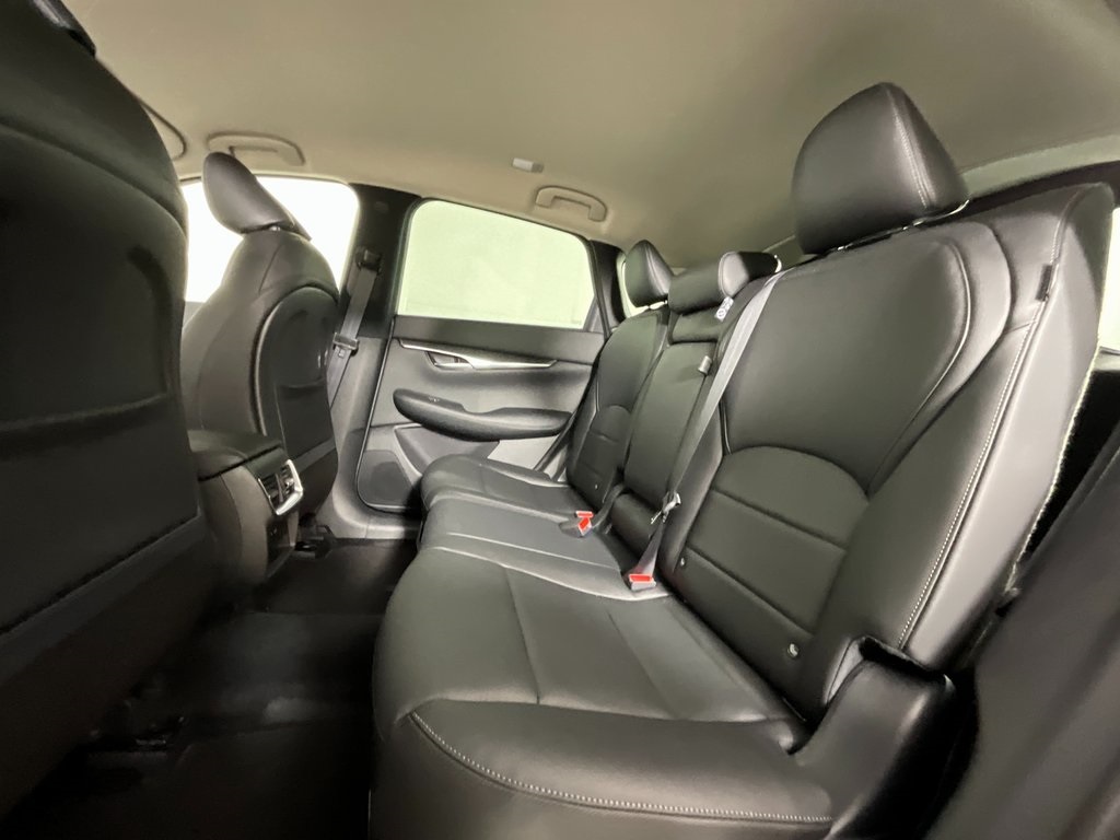 2025 Infiniti QX50 PURE AWD photo 2