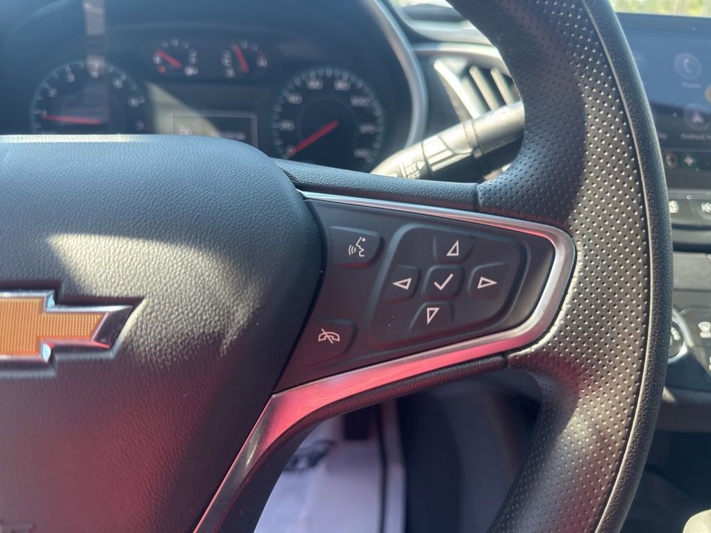 2022 Chevrolet Malibu LS photo 19