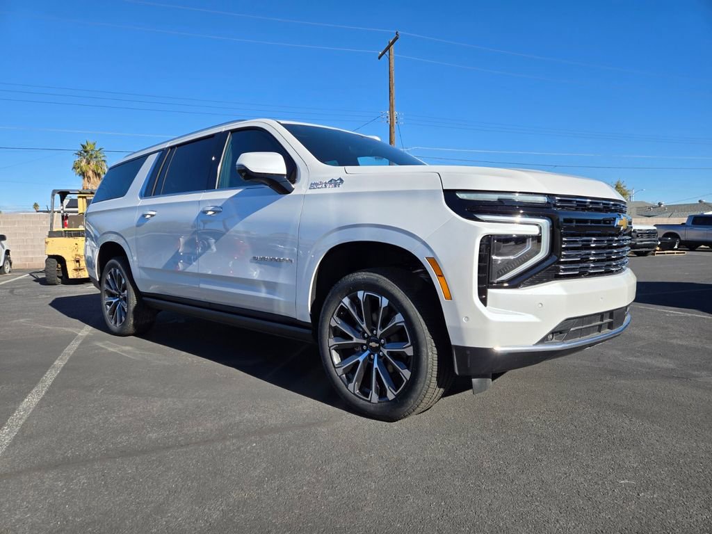 2025 Chevrolet Suburban High Country's photo