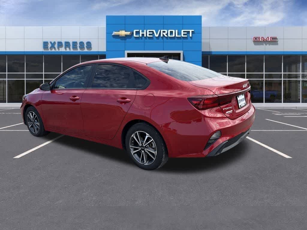 2022 Kia Forte LXS photo 5