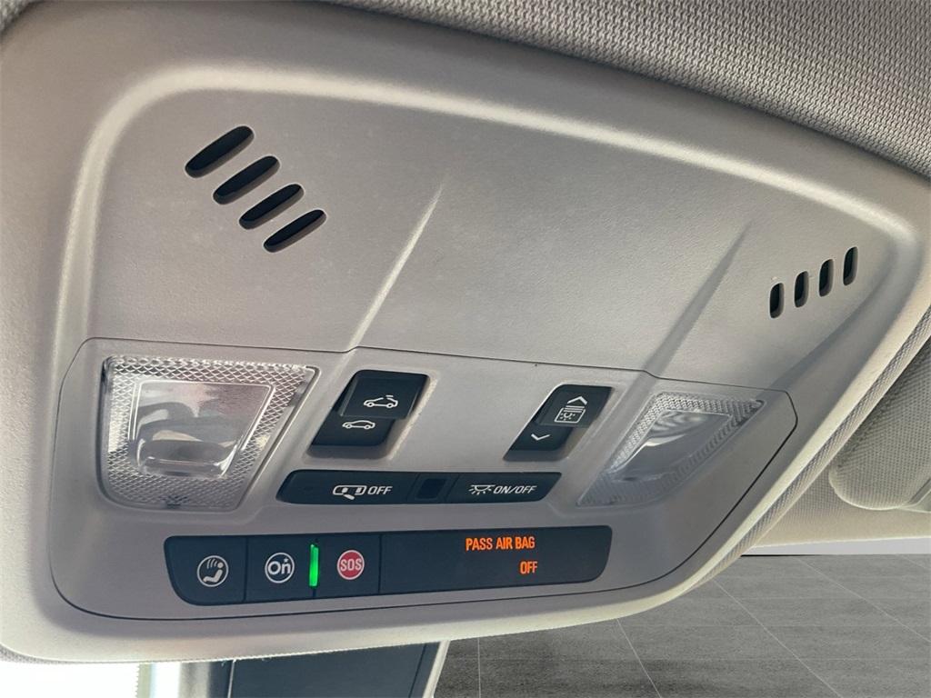 2019 Chevrolet Malibu Premier photo 14