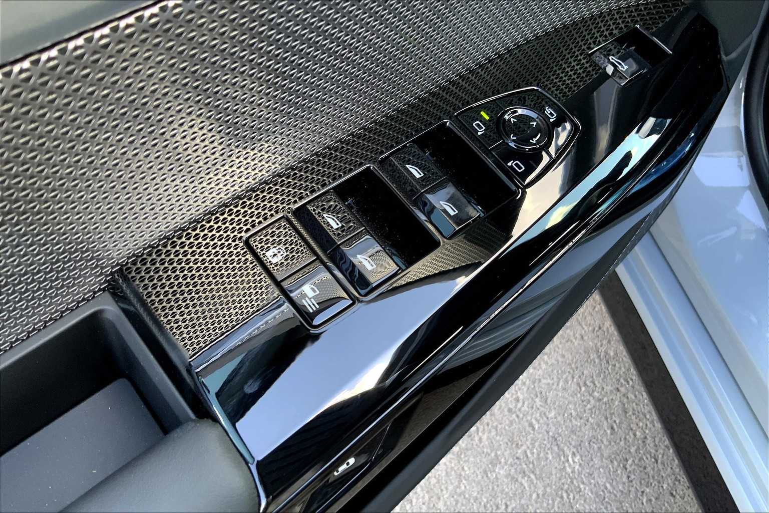 2025 Bmw 740i 740i xDrive photo 16