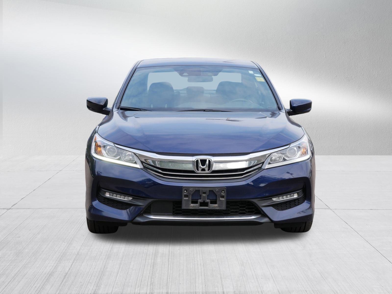 Used 2016 Honda Accord Sport with VIN 1HGCR2F61GA030818 for sale in Inver Grove, Minnesota