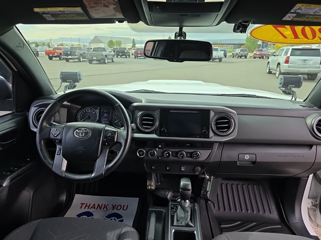 2017 Toyota Tacoma TRD Pro photo 30