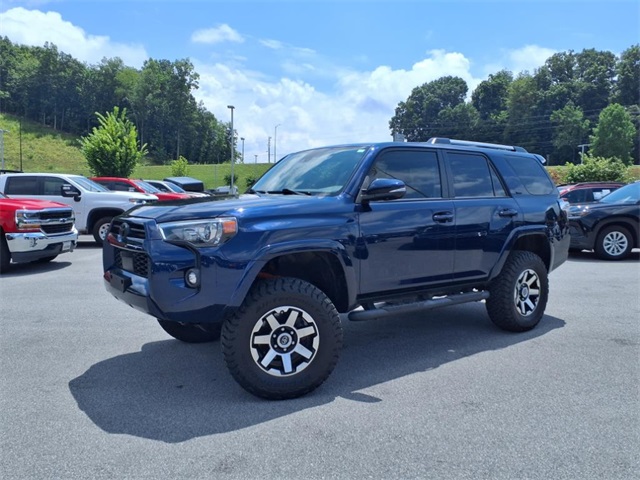 2023 Toyota 4Runner SR5 Premium photo 2
