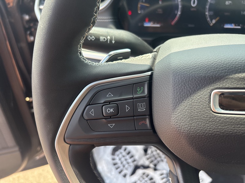 2025 Jeep Grand Cherokee Laredo X photo 29