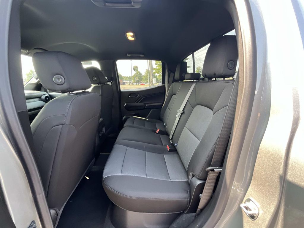 2026 Chevrolet Colorado Work Truck photo 12