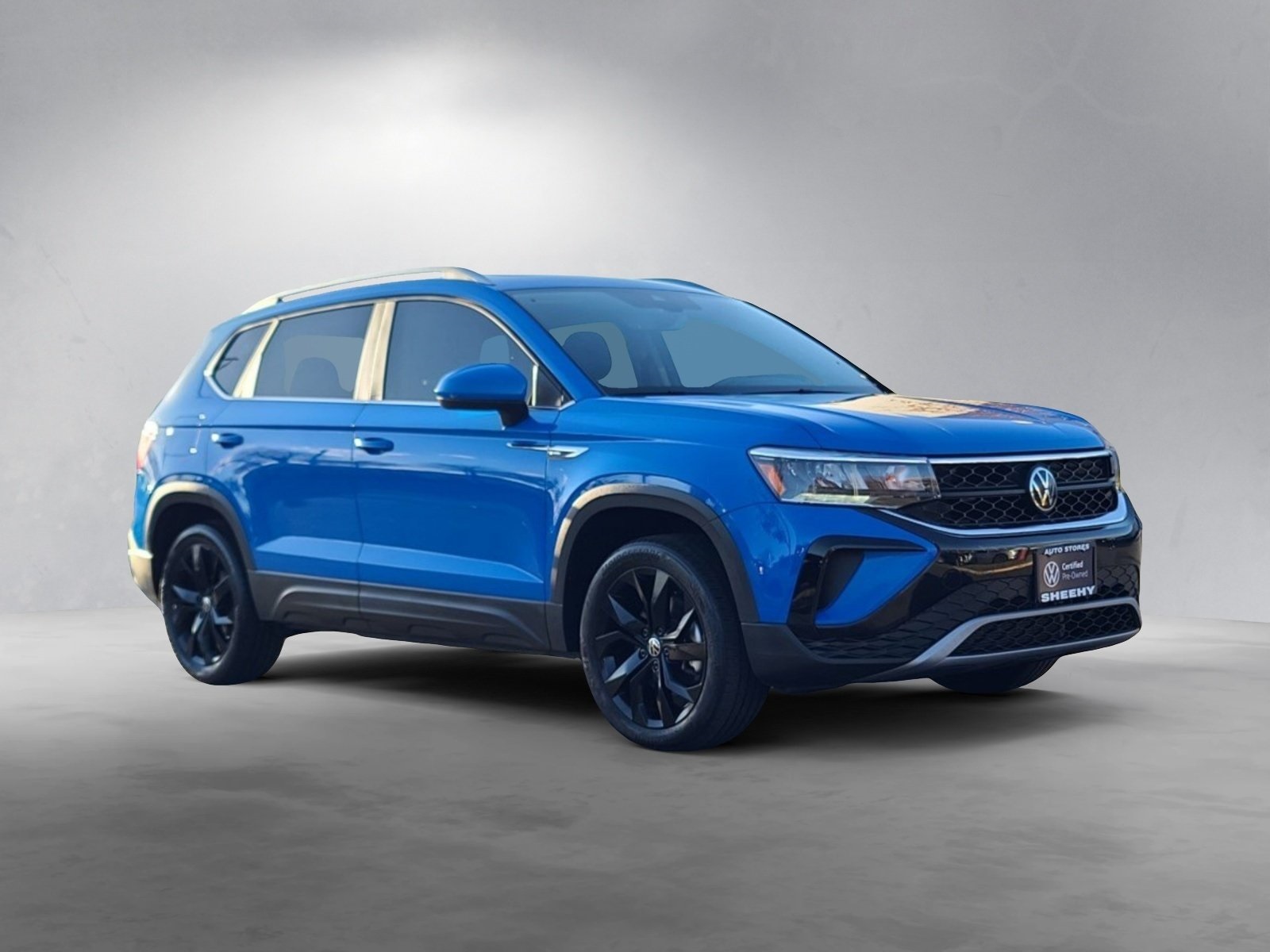 2023 Volkswagen Taos SE photo 2