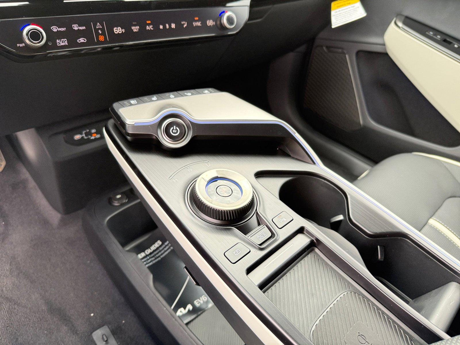 2025 Kia EV6 GT-Line photo 13