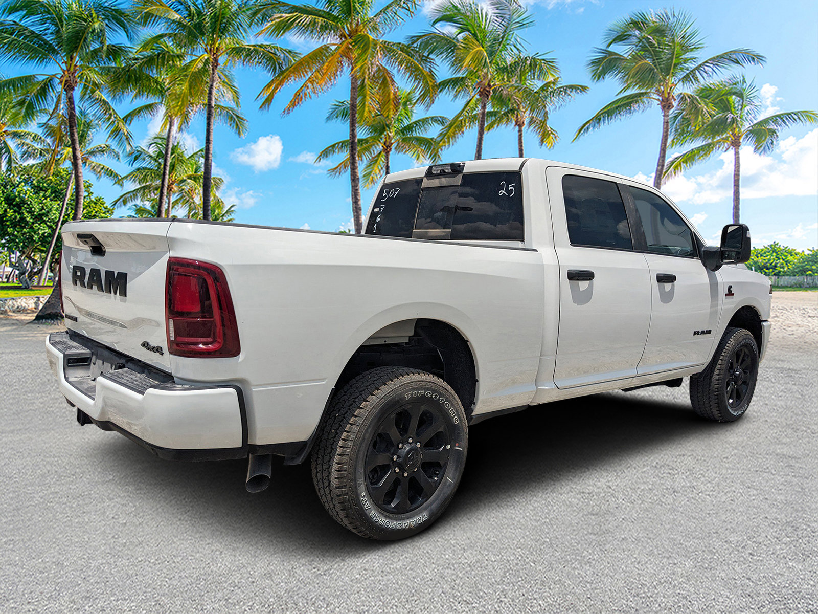 2025 Ram 2500 Big Horn photo 3