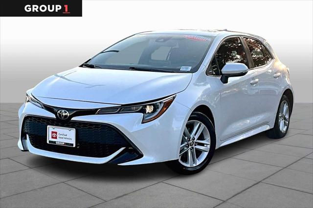 2022 Toyota Corolla Hatchback SE's photo