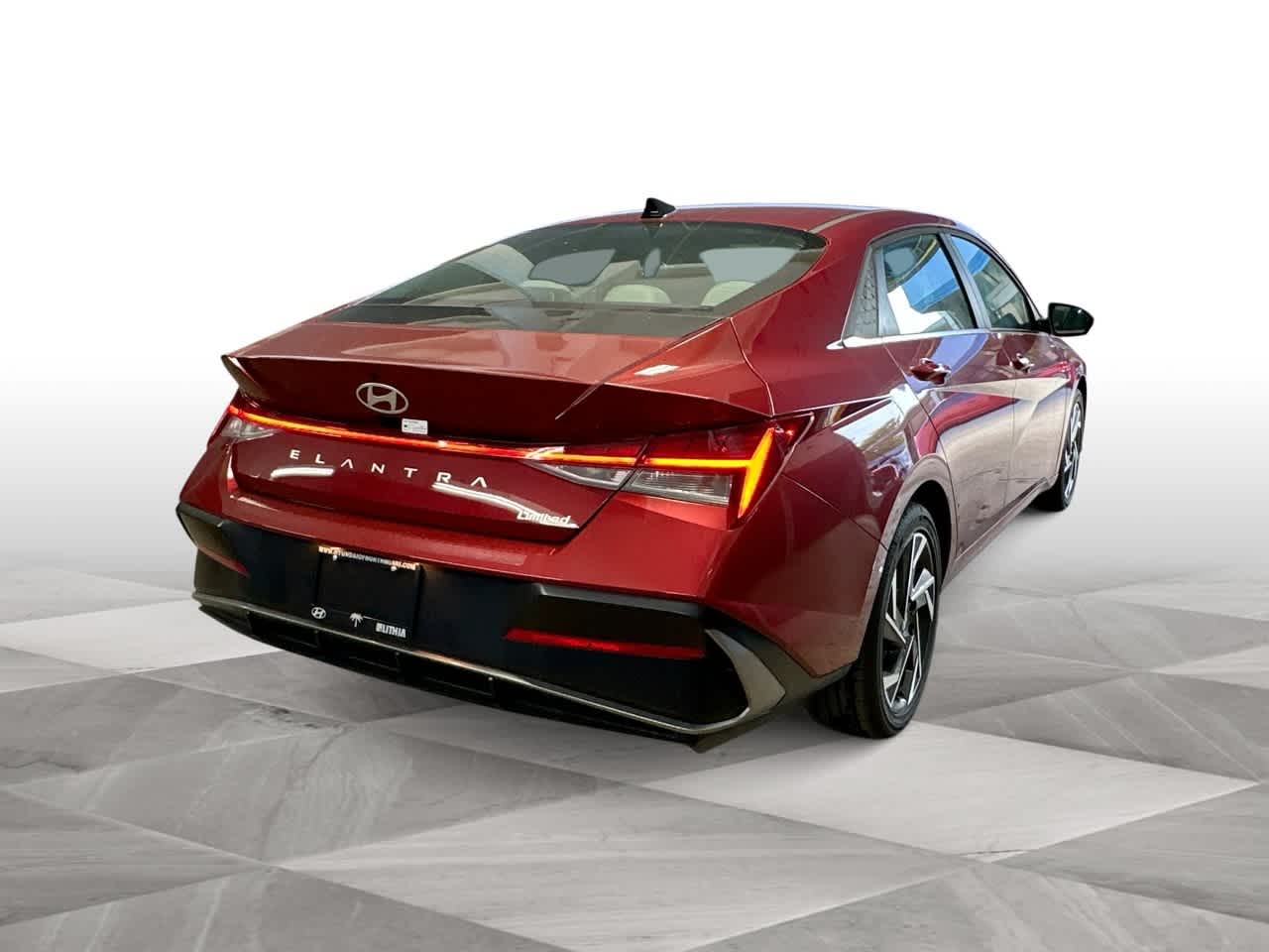 2025 Hyundai Elantra Limited photo 8