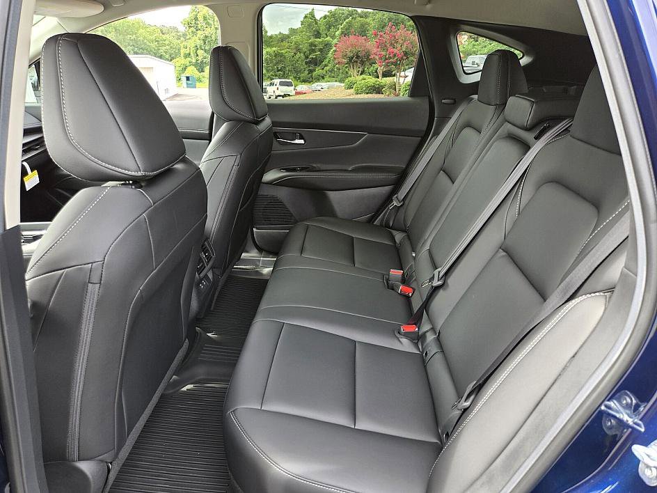 2025 Nissan Murano SV photo 10