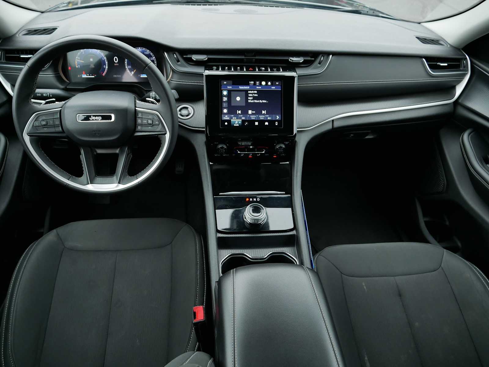 2023 Jeep Grand Cherokee Laredo photo 19