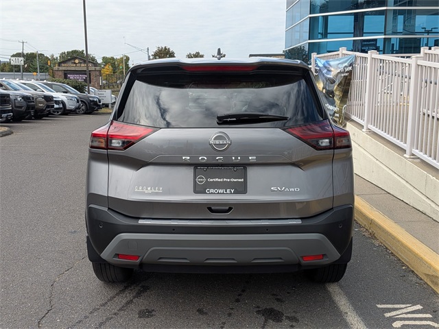 2023 Nissan Rogue SV photo 2