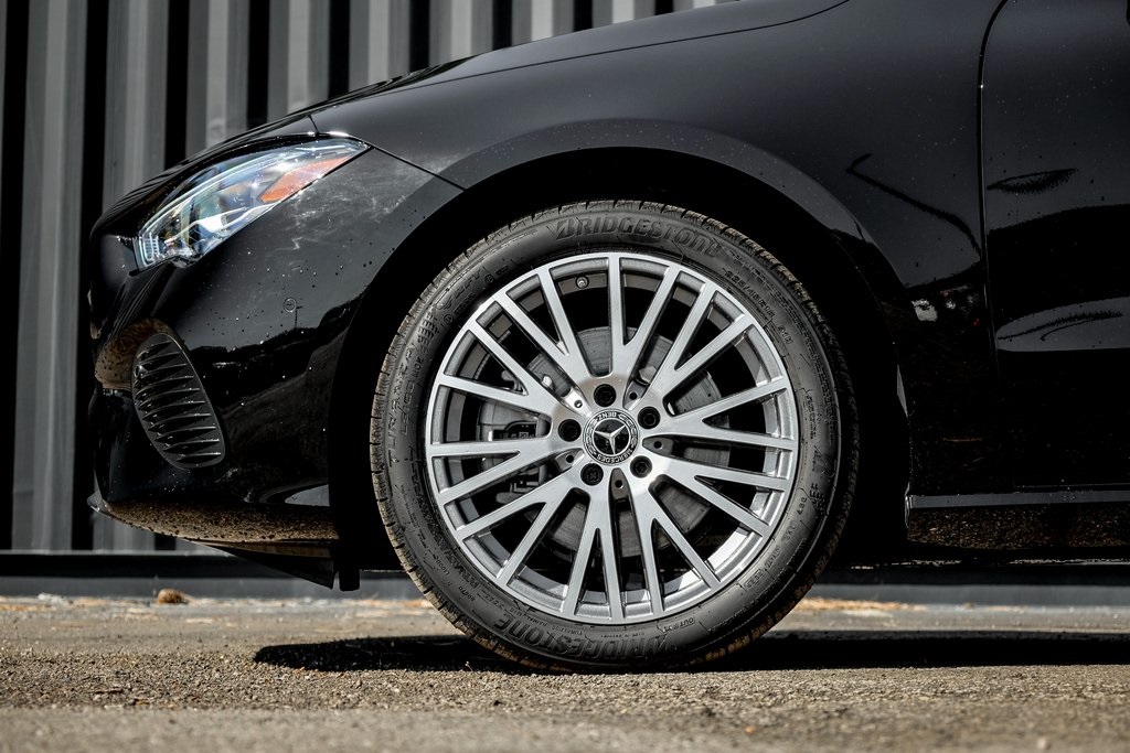 2026 Mercedes Benz CLA 250 4MATIC photo 2