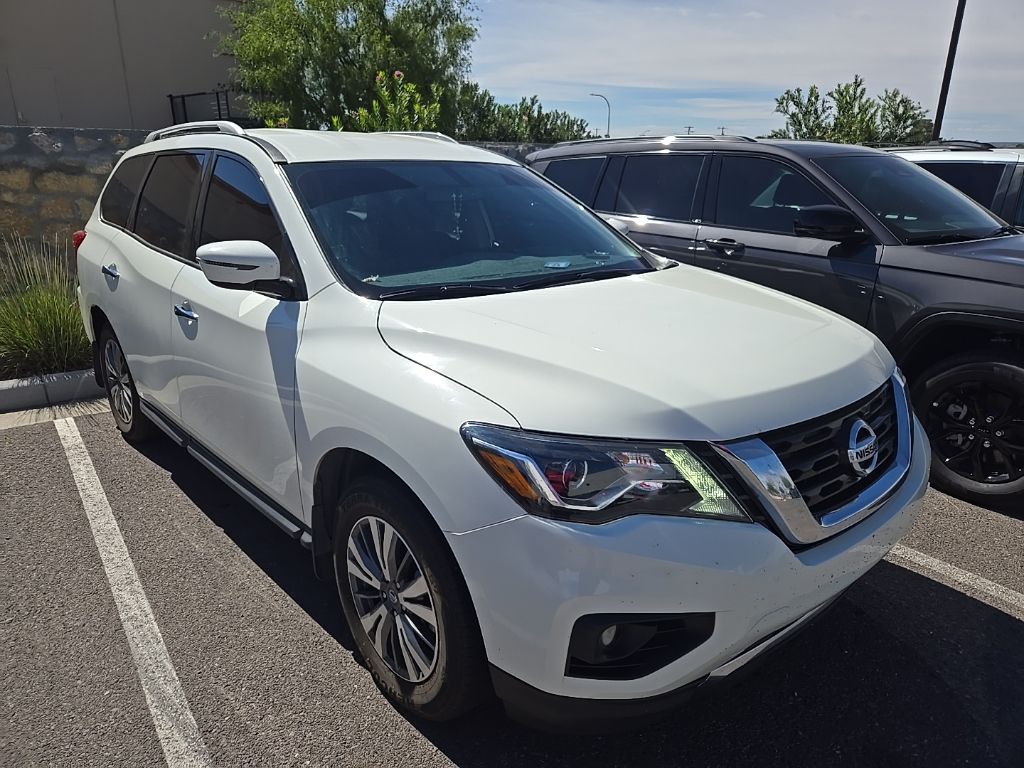 2020 Nissan Pathfinder SV photo 8