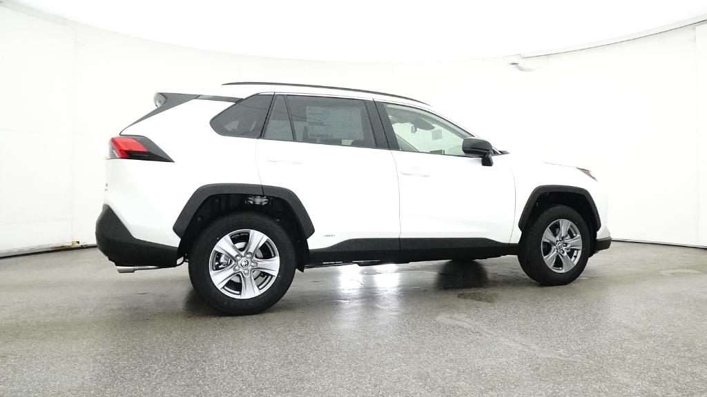 2025 Toyota RAV4 Hybrid LE photo 22