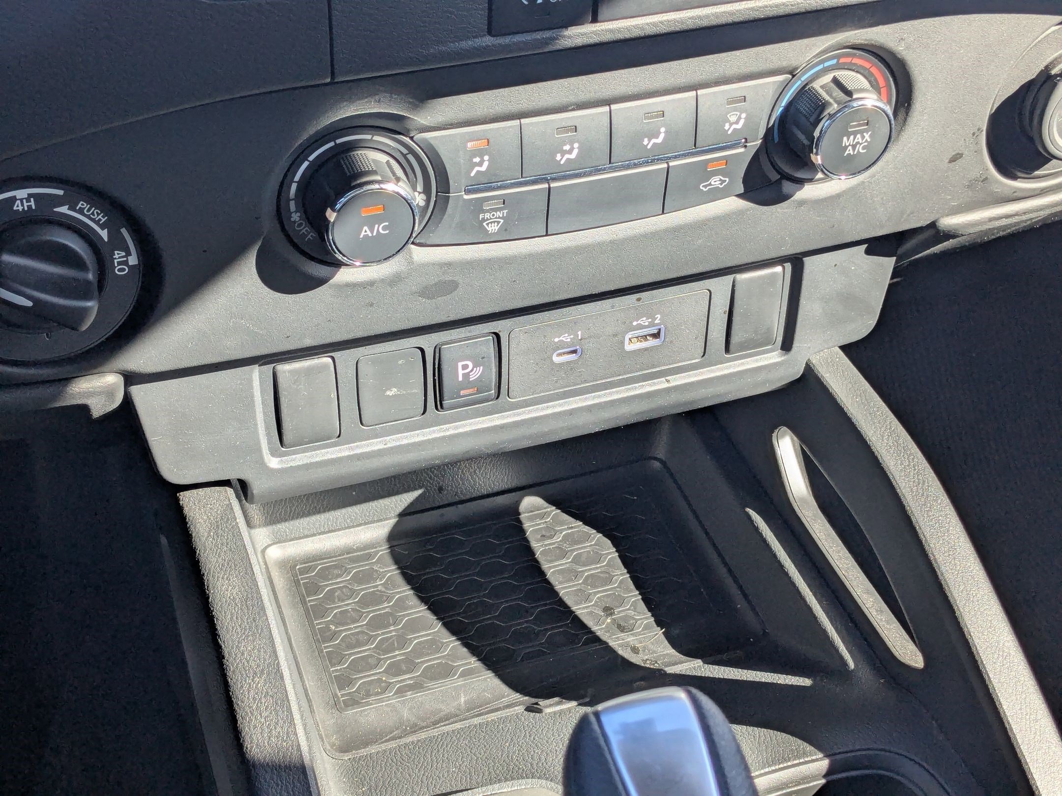 2024 Nissan Frontier S photo 20
