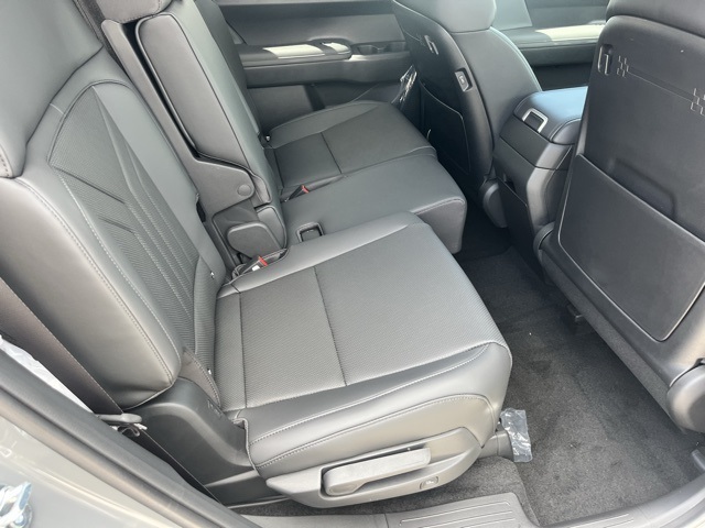 2026 Hyundai Santa Fe SEL photo 17