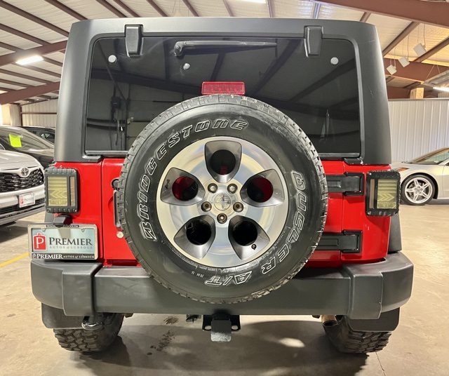 2015 Jeep Wrangler Unlimited Sport photo 3