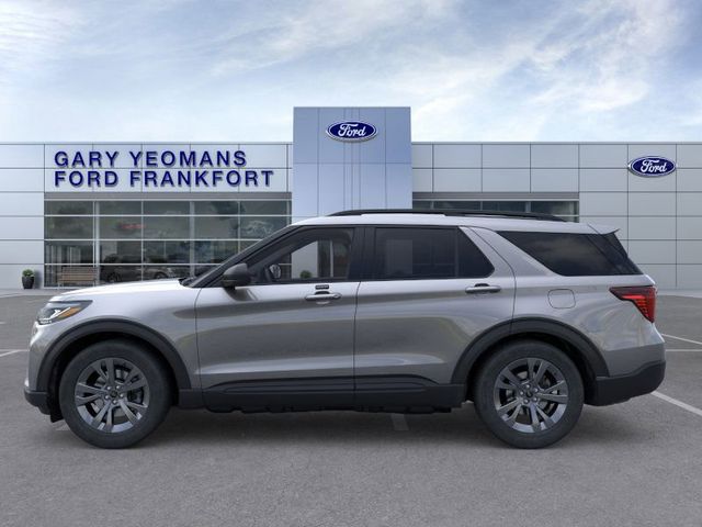 2026 Ford Explorer photo 2