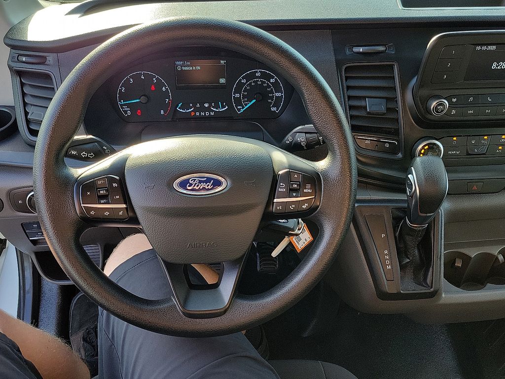 2024 Ford Transit photo 4