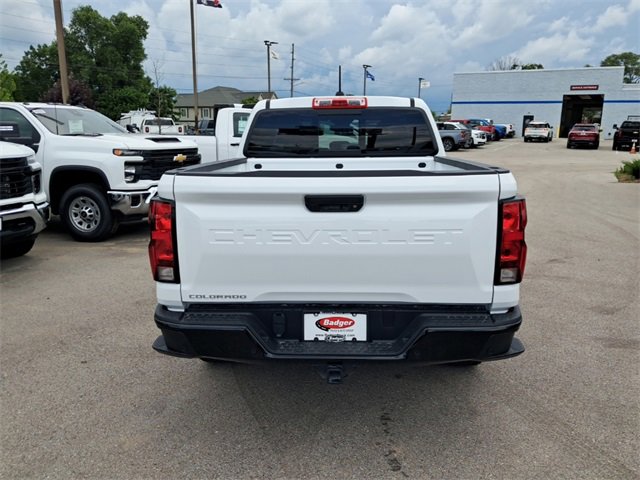 2025 Chevrolet Colorado LT photo 6