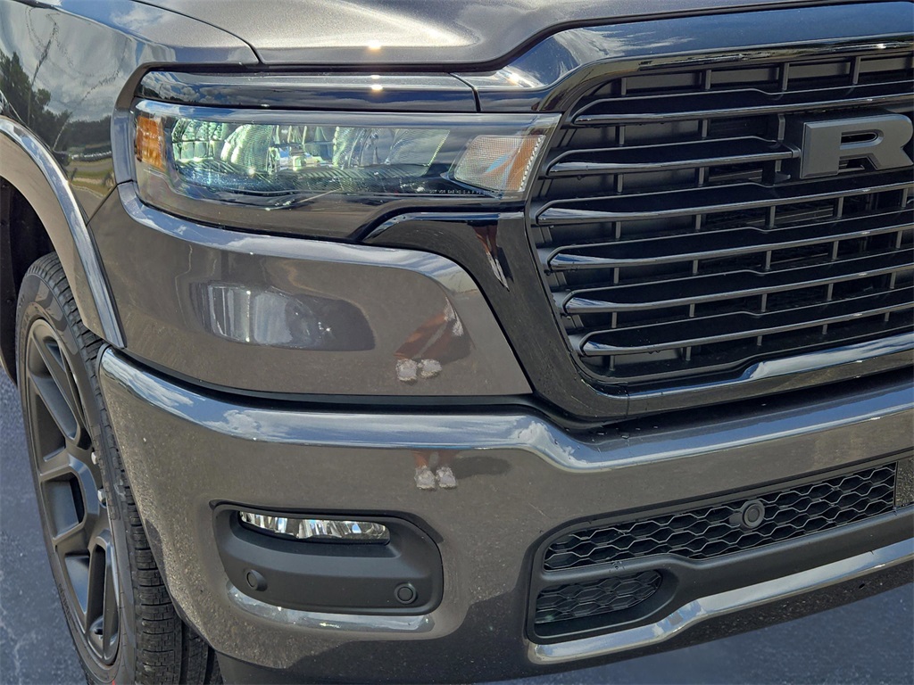 2026 Ram 1500 Laramie photo 3