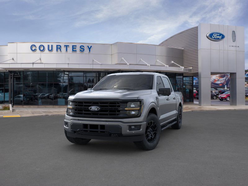 2025 Ford F-150 XLT photo 2