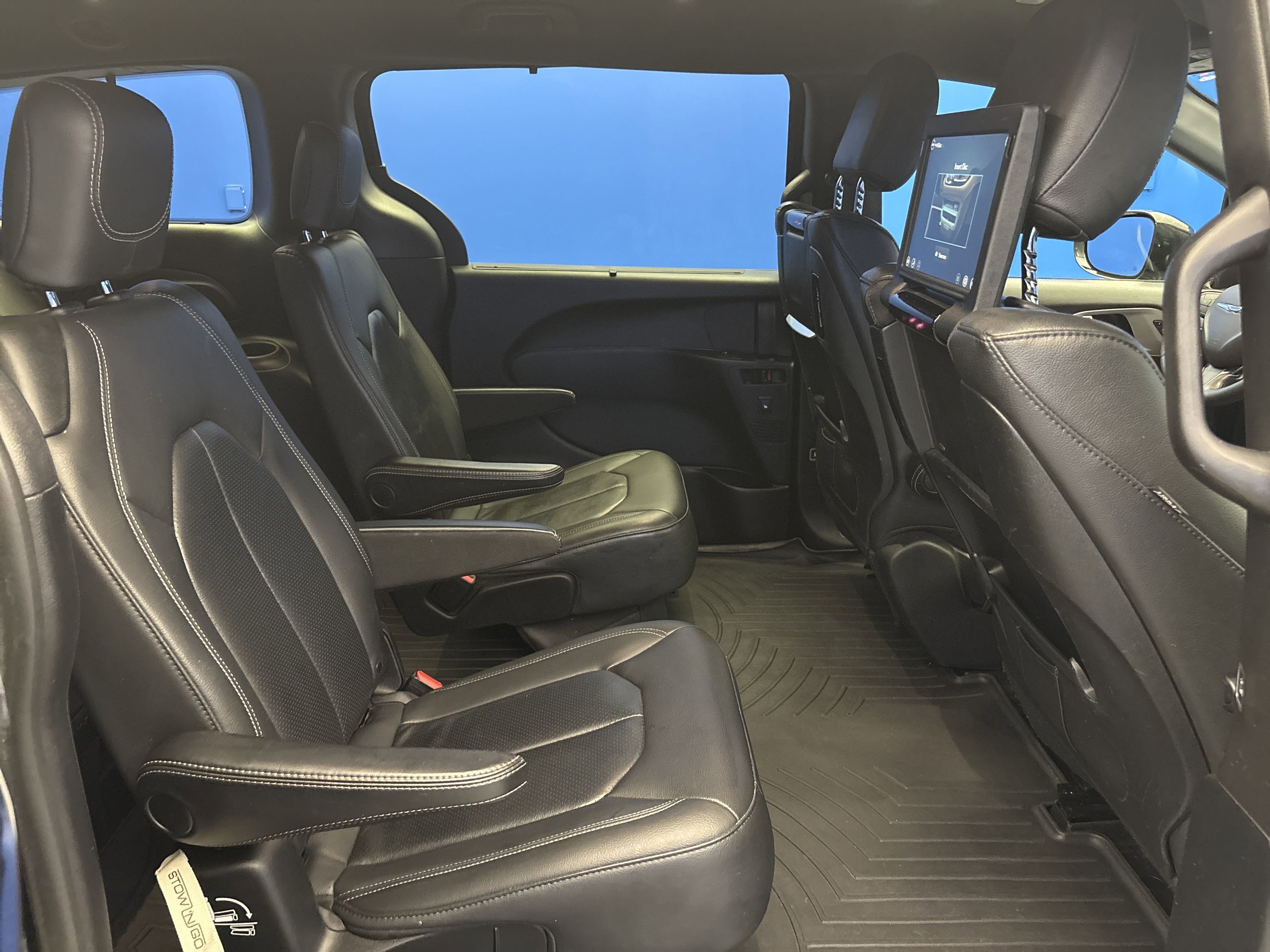 2020 Chrysler Pacifica Touring Plus photo 20