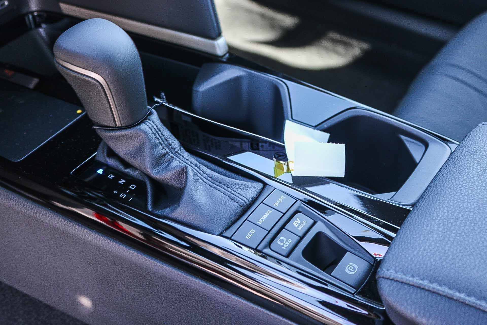 2025 Toyota Camry XSE photo 21