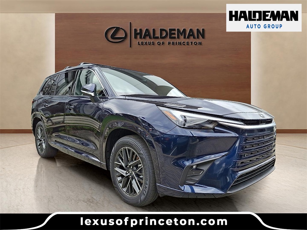 2026 Lexus TX Premium's photo