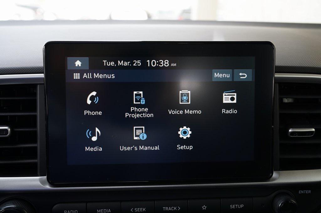 2025 Hyundai Venue SEL photo 12