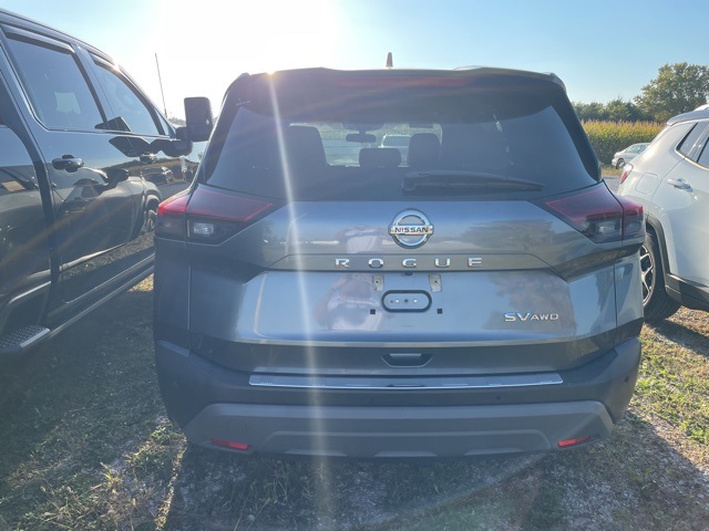 2021 Nissan Rogue SV photo 6