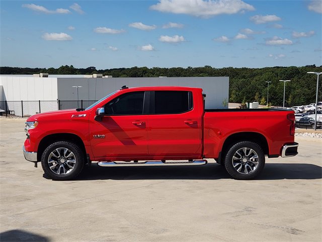2026 Chevrolet Silverado 1500 LT Texas Edition photo 3