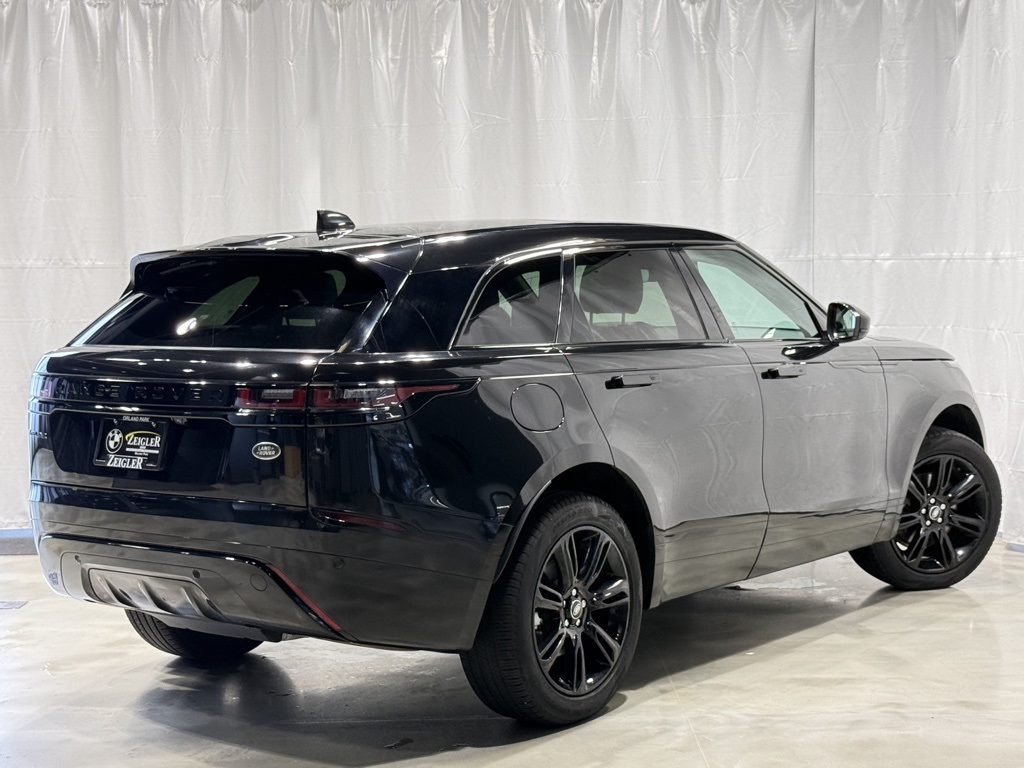2023 Land Rover Range Rover Velar R-Dynamic S photo 4