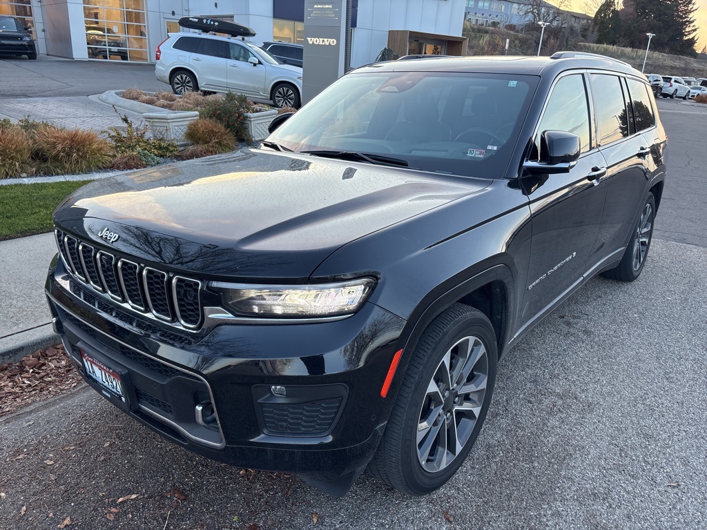 2023 Jeep Grand Cherokee L Overland's photo