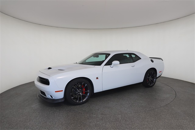2022 Dodge Challenger R/T Scat Pack photo 4