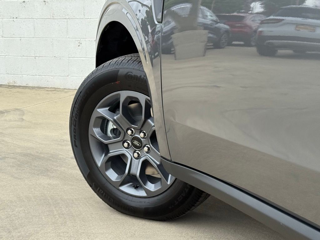 2025 Ford Maverick XLT photo 15