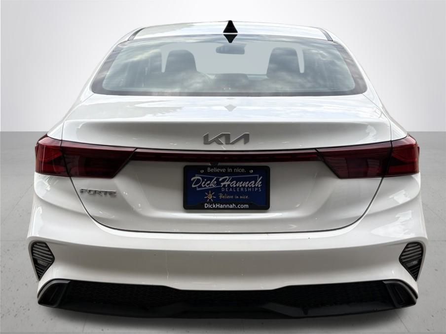 2023 Kia Forte LXS photo 7