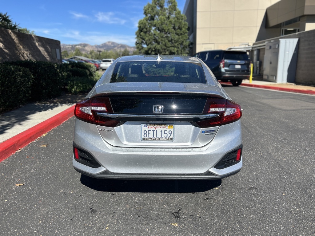 2018 Honda Clarity Plug-In Hybrid Touring photo 5