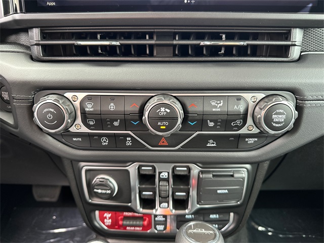 2025 Jeep Gladiator Rubicon photo 21