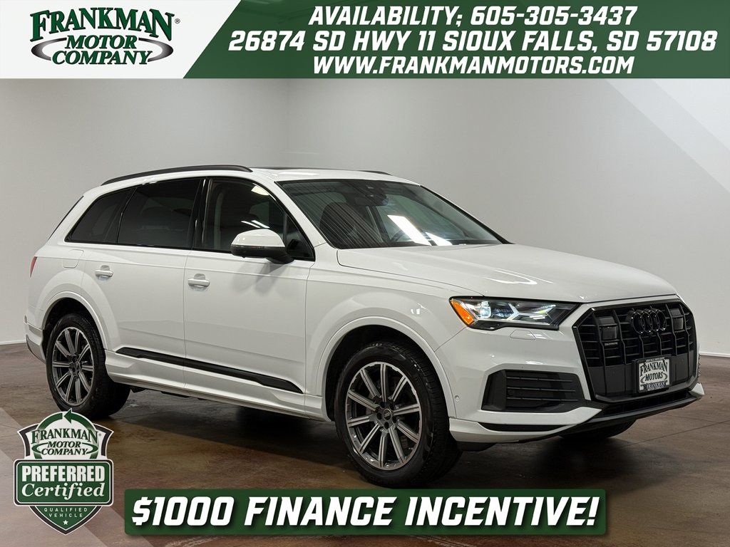 2023 Audi Q7 Premium Plus's photo