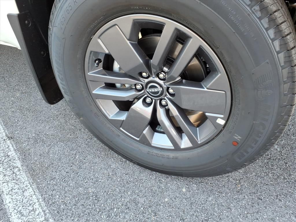 2026 Nissan Frontier SV photo 3