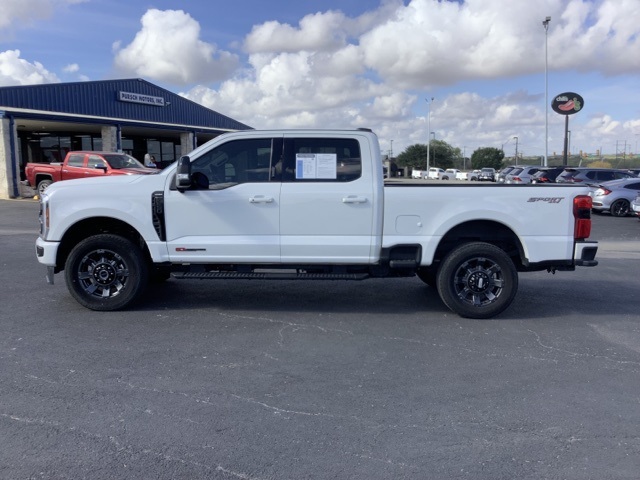 2024 Ford F-250 photo 4