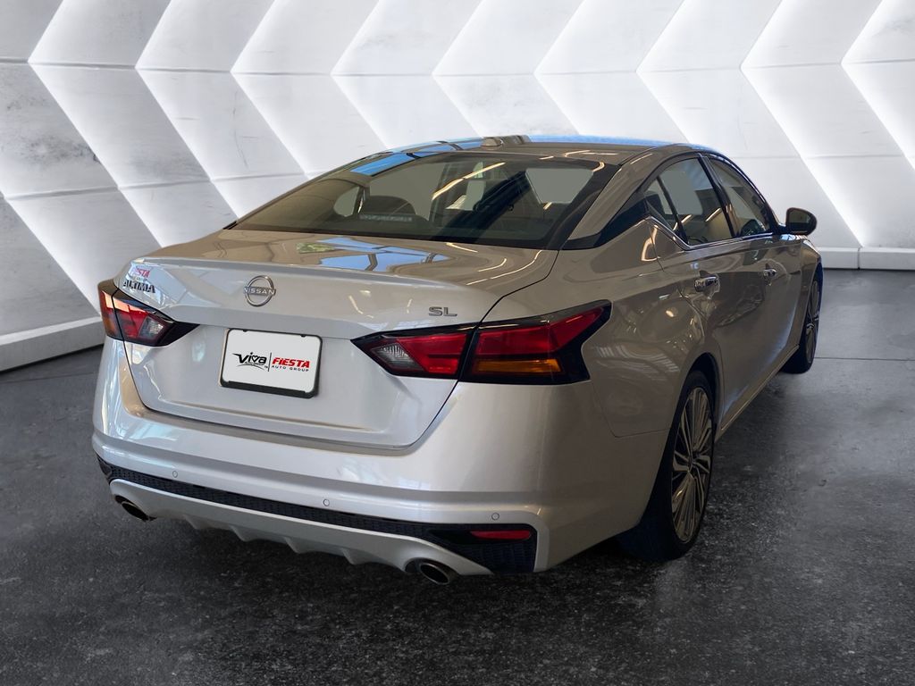 2024 Nissan Altima 2.5 SL photo 4