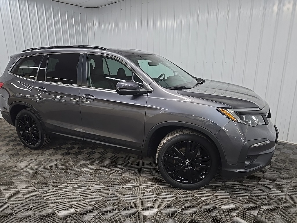 2022 Honda Pilot SE's photo