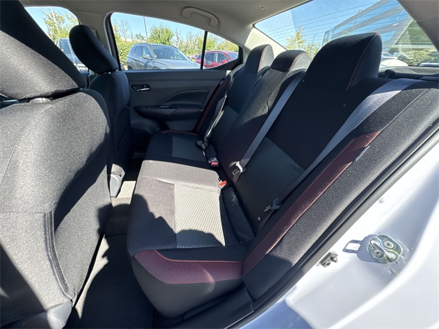 2025 Nissan Versa 1.6 SR photo 20